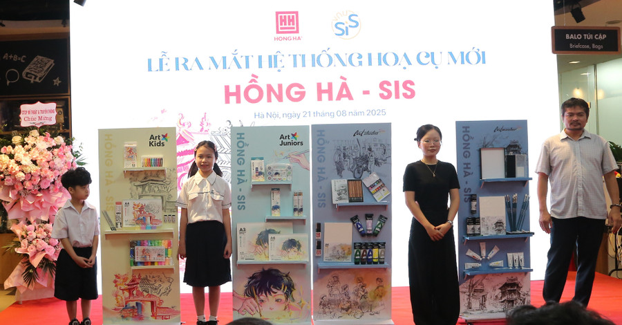 Các sản phẩm của bộ sưu tập Art ra mắt. h6.jpg
