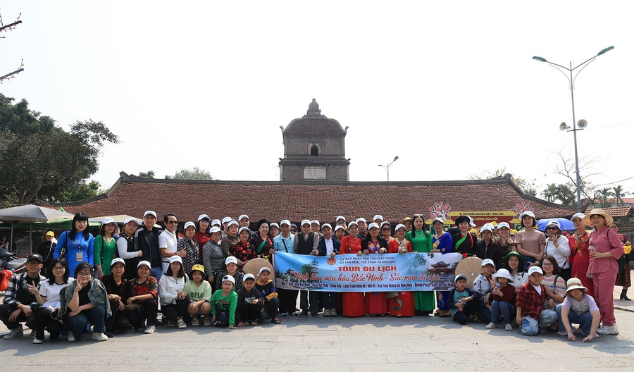 Tour du lịch “Tinh hoa văn hóa Bắc Ninh - Sắc màu di sản”. b-ninh-5.jpg