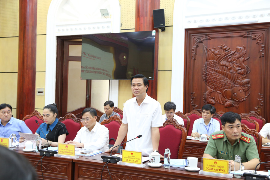 Phó Chủ tịch UBND tỉnh Bắc Ninh Lê Xuân Lợi phát biểu. lxl.jpg