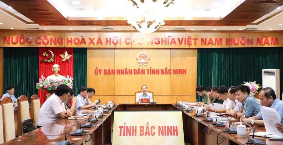 Quang cảnh buổi làm việc.