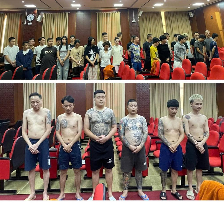 Cục Cảnh sát Hình sự phối hợp với Đồn Biên phòng cửa khẩu quốc tế Cầu Treo, Hà Tĩnh và Tổng cục Cảnh sát, Bộ Công an Lào tiếp nhận các đối tượng về Việt Nam. tiep-nhan-2.jpg