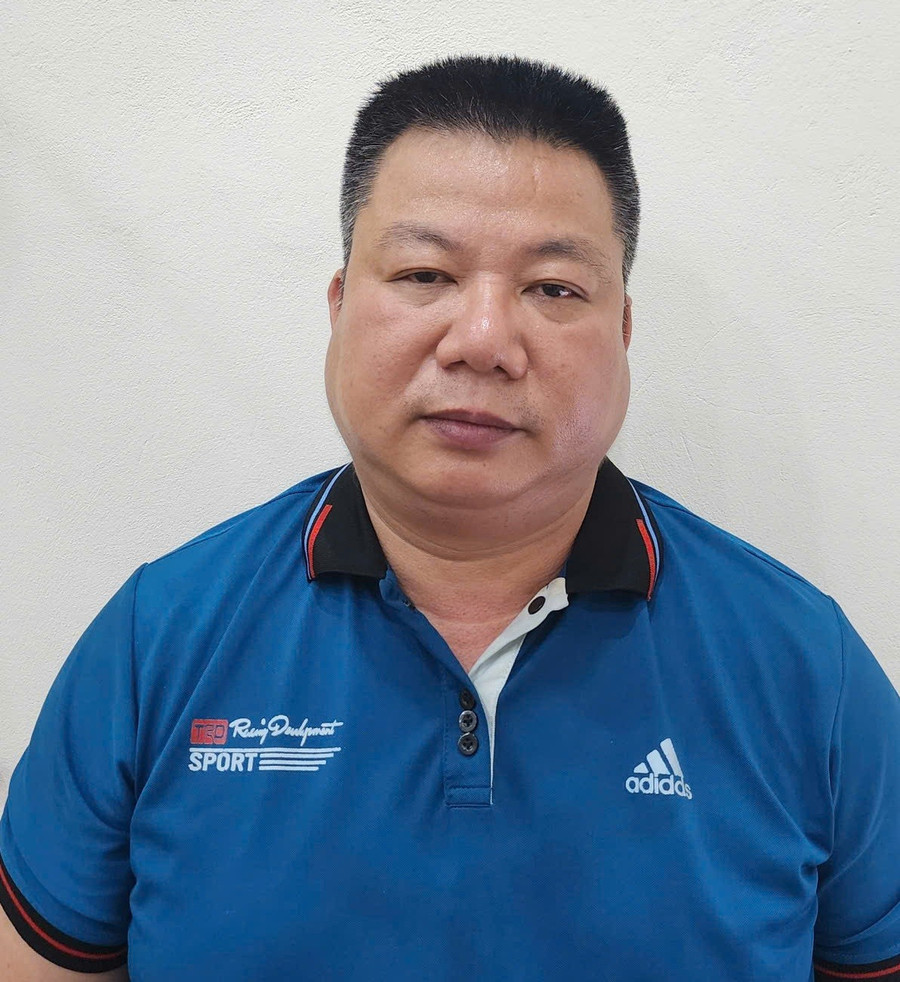 Bùi Trường Sơn bị tạm giữ hình sự. z6876579694675-1d5fff378068dbcd440a553f52a5740b.jpg