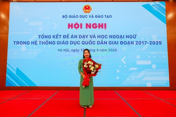 Nhà giáo Nguyễn Ngọc Anh tại hội nghị. picture1.jpg