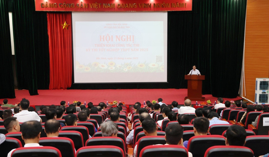 Toàn cảnh hội nghị tại điểm cầu trung tâm.