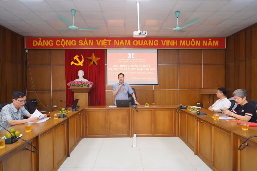Quang cảnh buổi sinh hoạt.