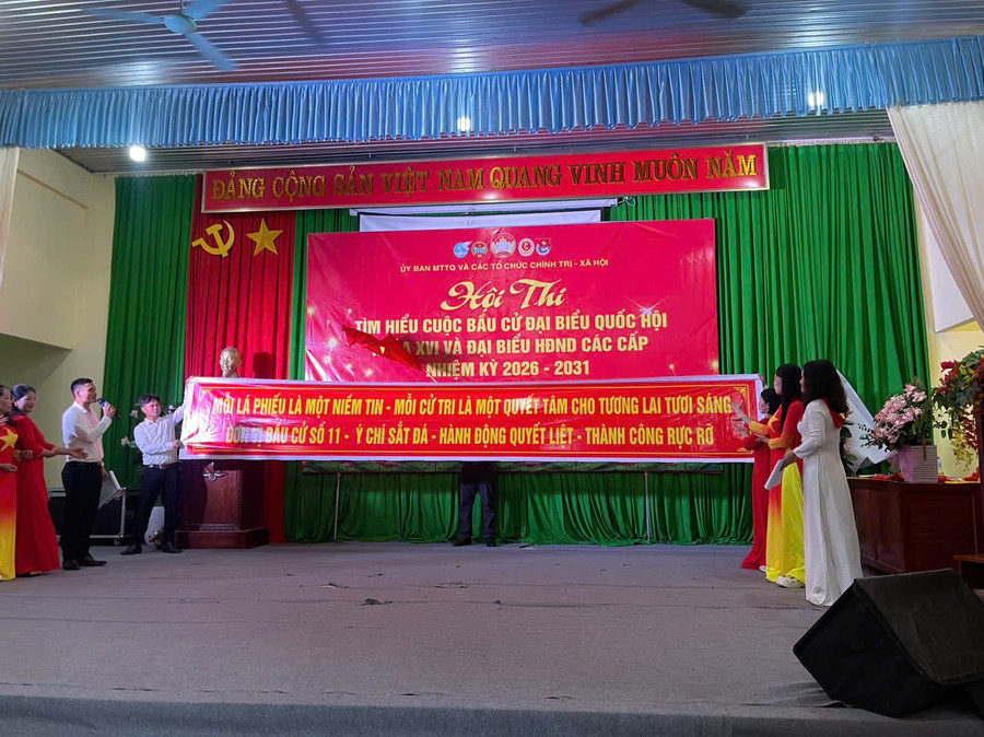 Thí sinh tham gia tại Hội thi. z7599531188918-56221a52b9e8a4290875b8fcccc5a8f1.jpg