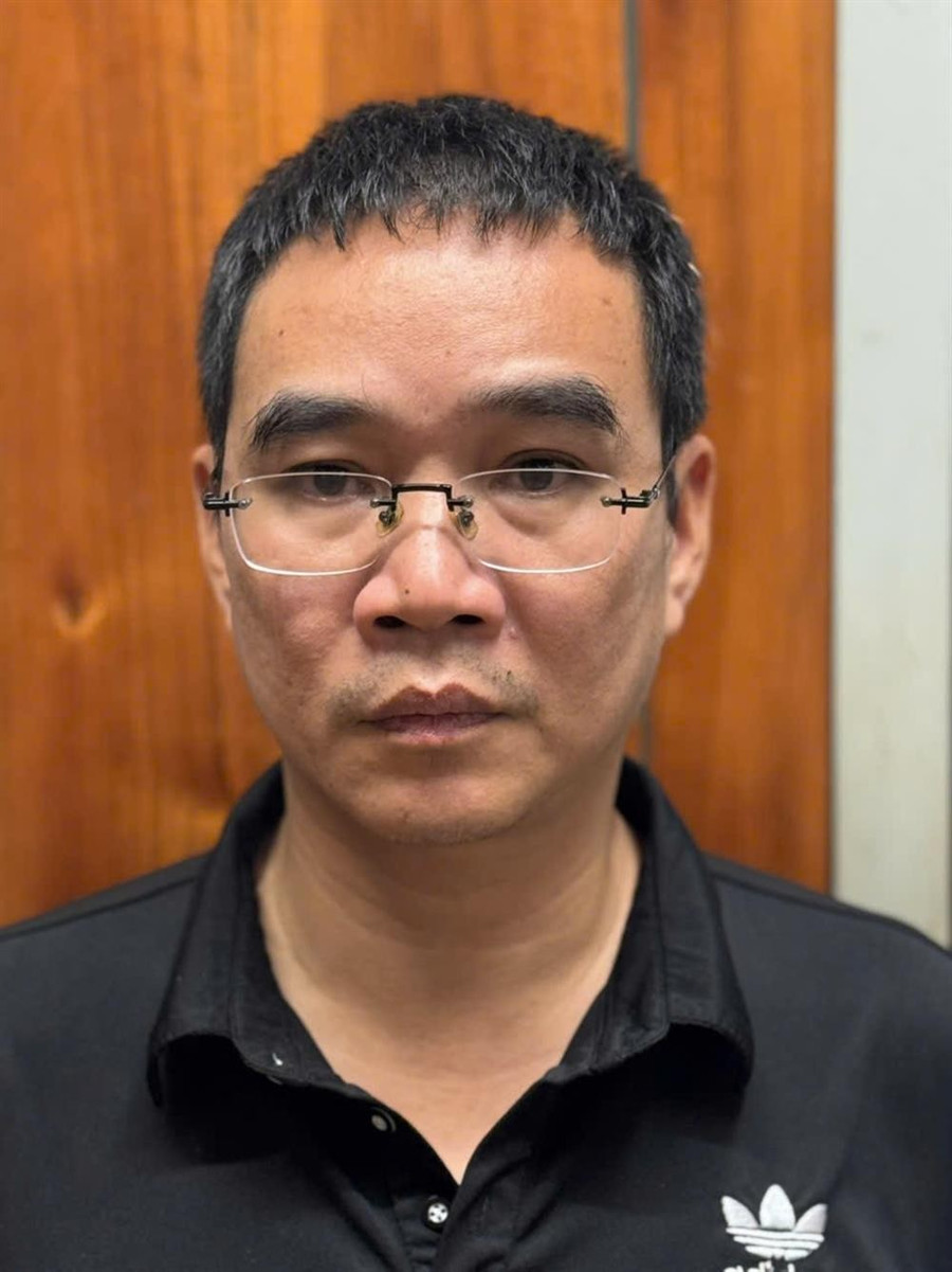 Bị can Nguyễn Văn Tâm, Chuyên viên Văn phòng UBND tỉnh Thanh Hóa. tam.jpg