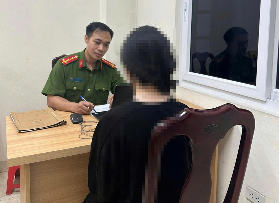 Nữ sinh M sau khi được giải cứu.