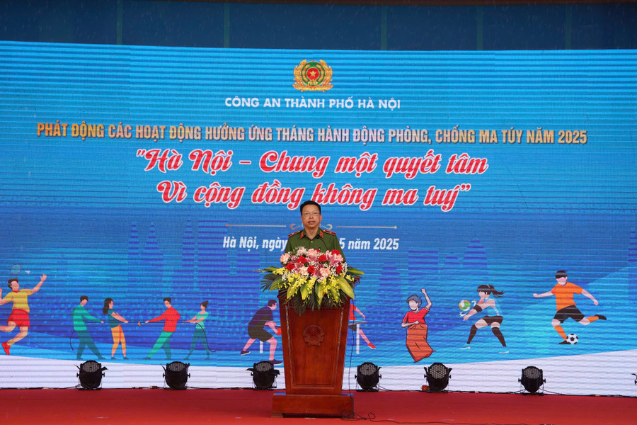 Thiếu tướng Nguyễn Hồng Ky - Phó Giám đốc Công an TP Hà Nội phát biểu. a-1.jpg