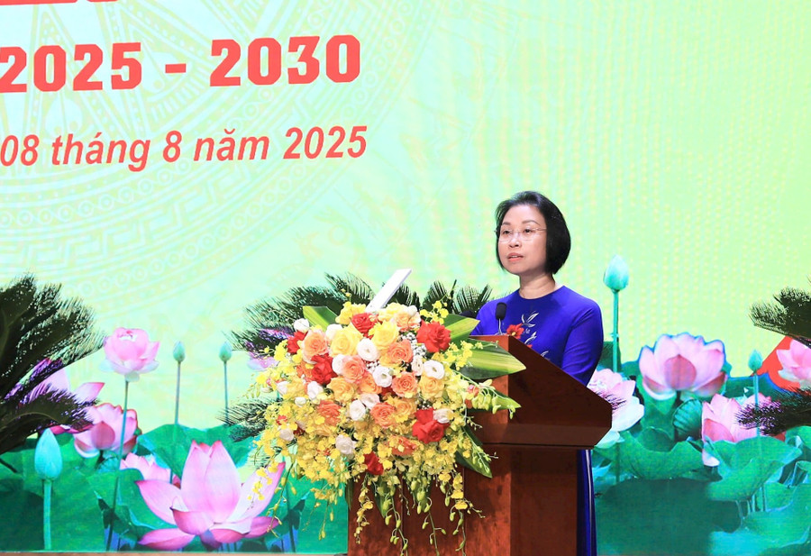 Phó Chủ tịch HĐND TP Hà Nội Phạm Thị Thanh Mai phát biểu chỉ đạo đại hội. g3.jpg