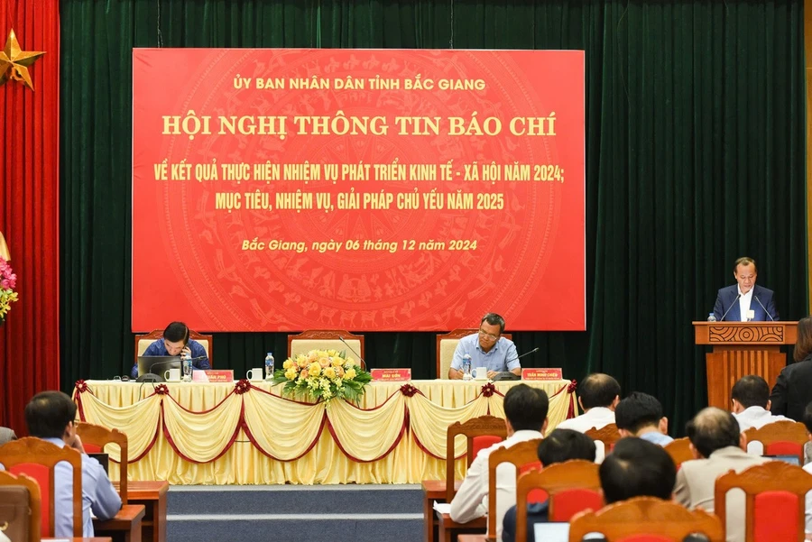 Quang cảnh hội nghị.