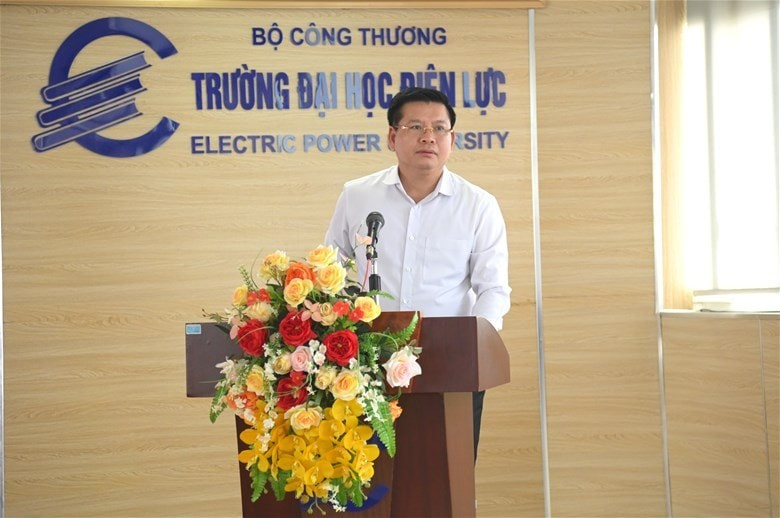 PGS.TS Đinh Văn Châu phát biểu tại lễ phát động. pgsts-chau.jpg