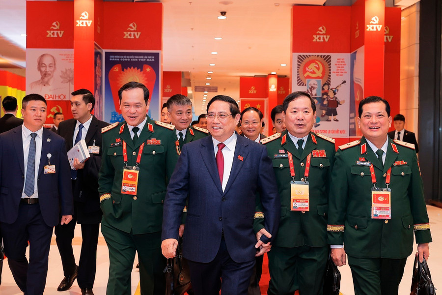 Thủ tướng Phạm Minh Chính đến dự ngày làm việc thứ tư Đại hội XIV của Đảng, sáng 22/1. Ảnh: TTXVN.