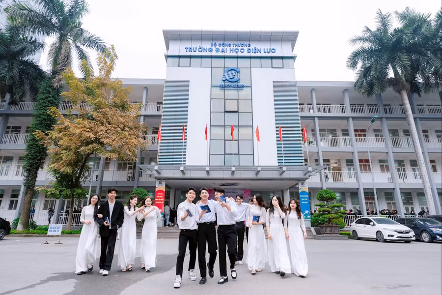 Khuân viên Trường Đại học Điện lực.