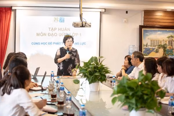 Linh động khi dạy học theo sách giáo khoa mới