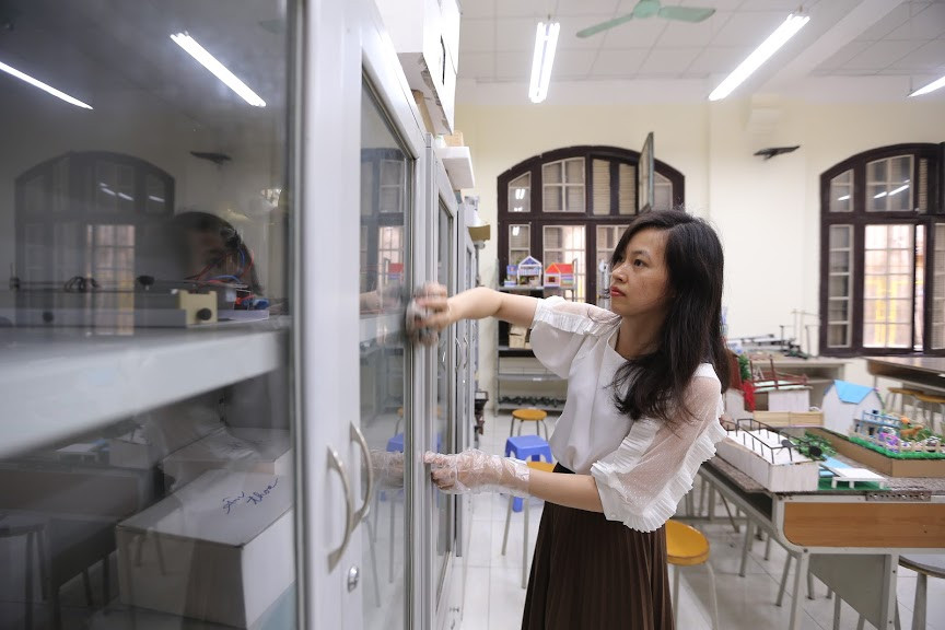 Thứ trưởng Bộ GD&ĐT Phạm Ngọc Thưởng: Tìm giải pháp tháo gỡ khó khăn cho các cơ sở giáo dục ảnh 1