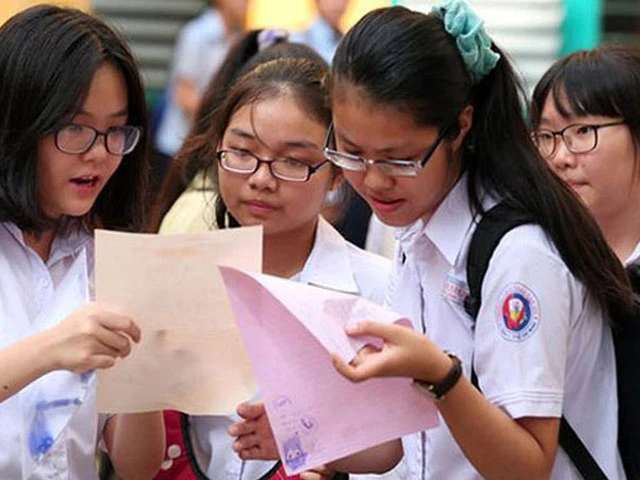 Tuyển sinh lớp 10 chuyên Khoa học tự nhiên: Đề Ngữ văn không lạ