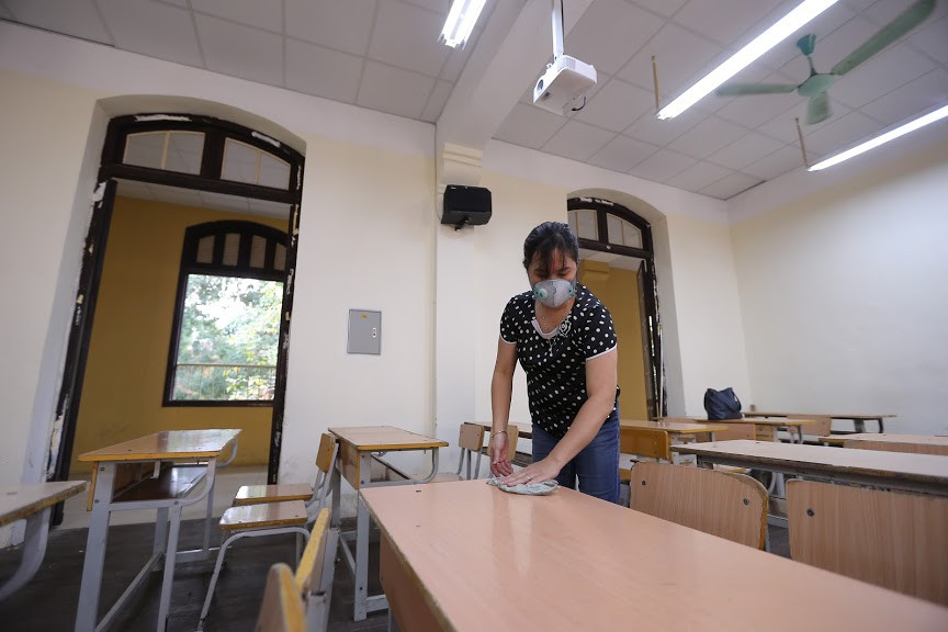 Thứ trưởng Bộ GD&ĐT Phạm Ngọc Thưởng: Tìm giải pháp tháo gỡ khó khăn cho các cơ sở giáo dục ảnh 3