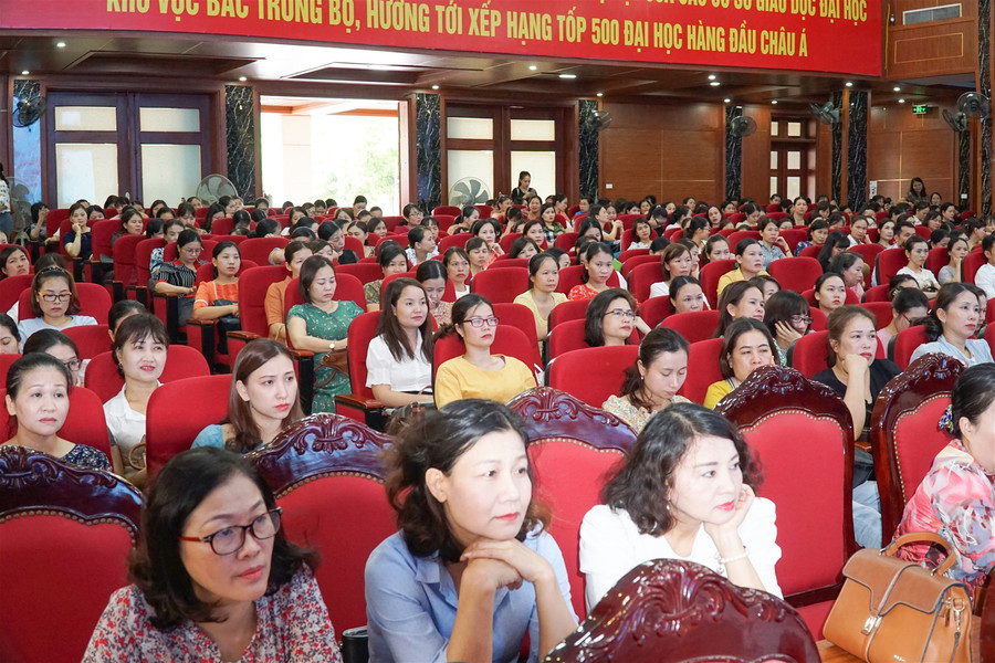 Nghệ An bồi dưỡng năng lực hơn 6.000 giáo viên lớp 6 ảnh 3 Nghệ An bồi dưỡng năng lực hơn 6.000 giáo viên lớp 6 ảnh 3