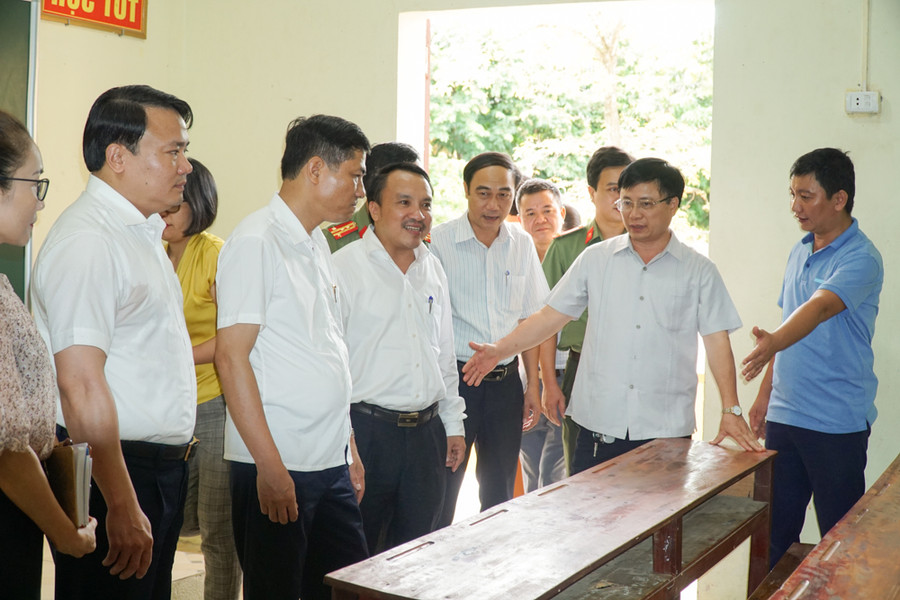 Sát cánh cùng sỹ tử vùng cao, biên giới ảnh 1 Sát cánh cùng sỹ tử vùng cao, biên giới ảnh 1
