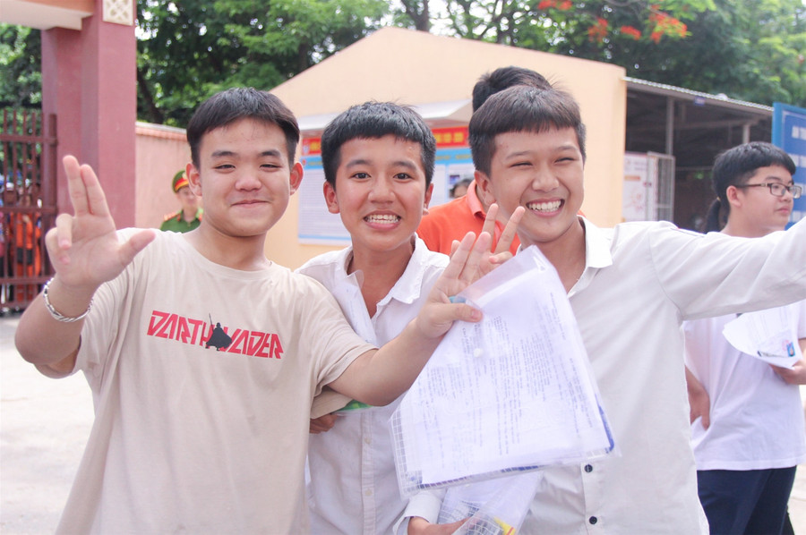 Nghệ An: Trường THPT công lập "tung chiêu" hút thí sinh giỏi vào lớp 10 ảnh 1