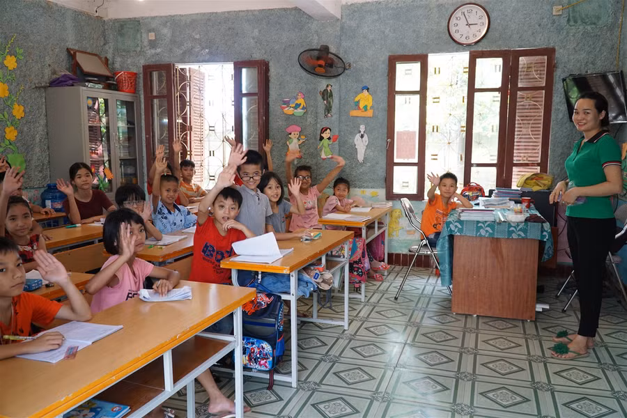 Nỗ lực hòa nhập của những em nhỏ thiệt thòi ảnh 11