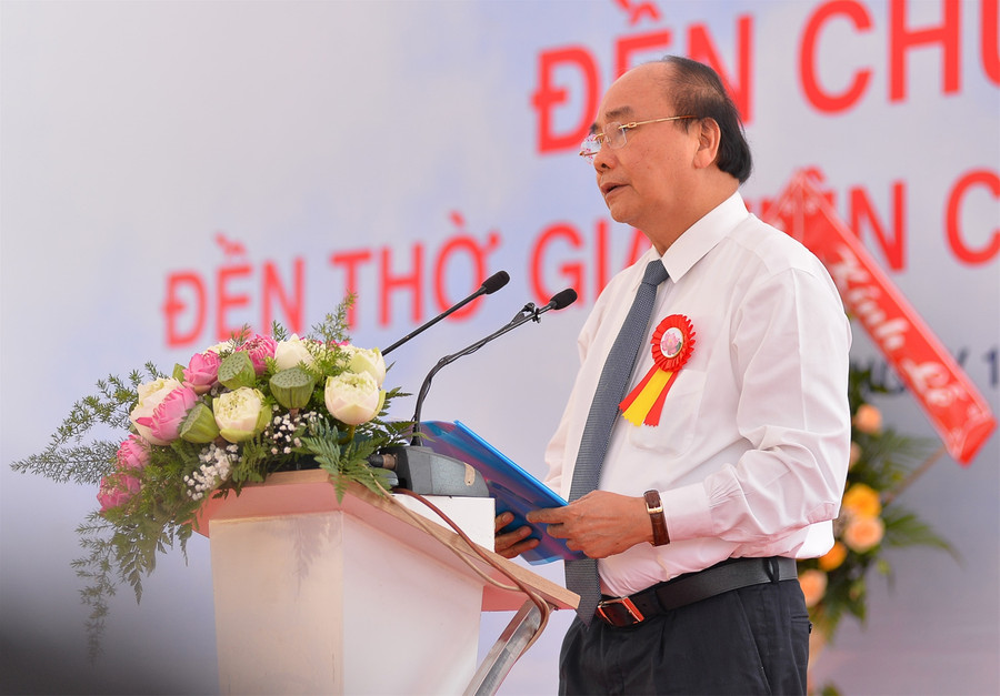 Thủ tướng dự khánh thành Đền Chung Sơn thờ gia tiên Chủ tịch Hồ Chí Minh ảnh 1 Thủ tướng dự khánh thành Đền Chung Sơn thờ gia tiên Chủ tịch Hồ Chí Minh ảnh 1