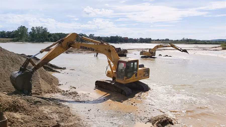 Nghệ An: Khẩn trương khắc phục sự cố vỡ đập Bara Đô Lương ảnh 1