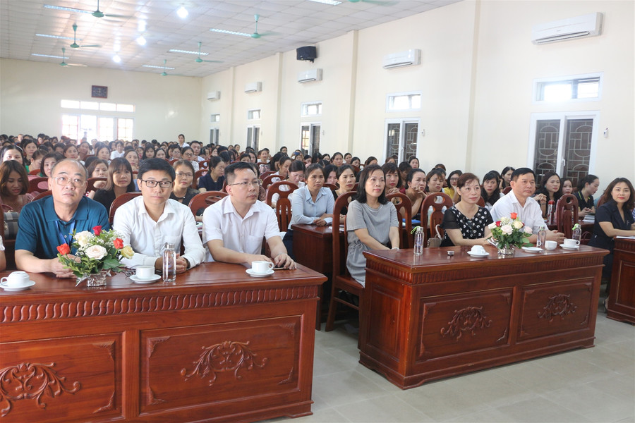 Nghệ An: Bồi dưỡng nghiệp vụ hơn 250 giáo viên chủ nhiệm phổ thông ảnh 2