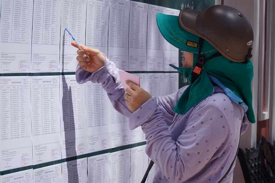 Cận cảnh mọi khâu chuẩn bị kỳ thi tuyển vào lớp 10 tại Nghệ An ảnh 10