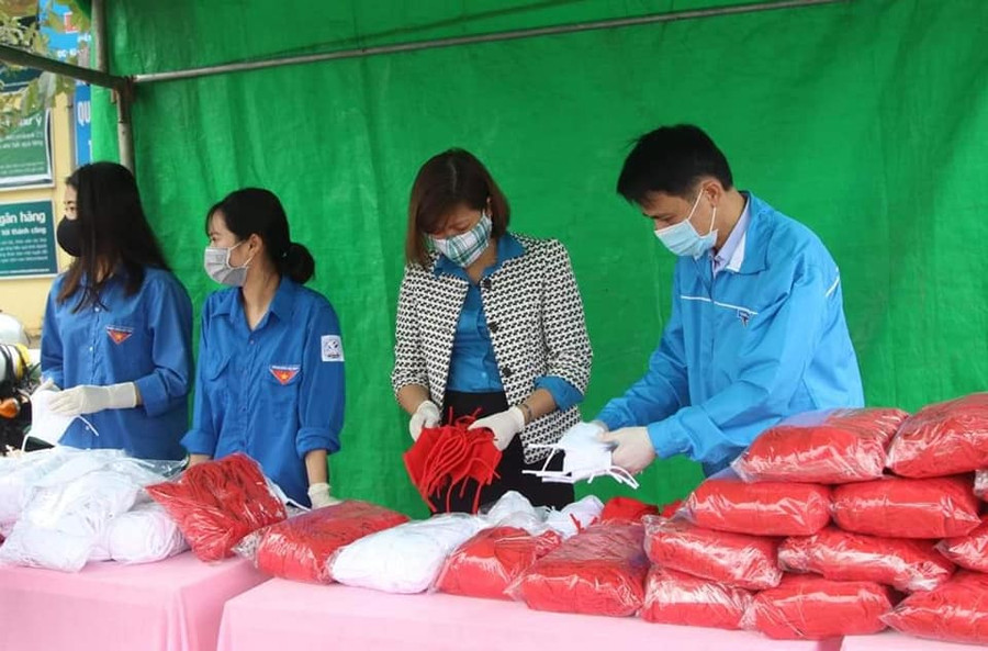Sáng gương người thầy làm tốt tuyên truyền phòng chống dịch Covid-19 ảnh 1 Sáng gương người thầy làm tốt tuyên truyền phòng chống dịch Covid-19 ảnh 1
