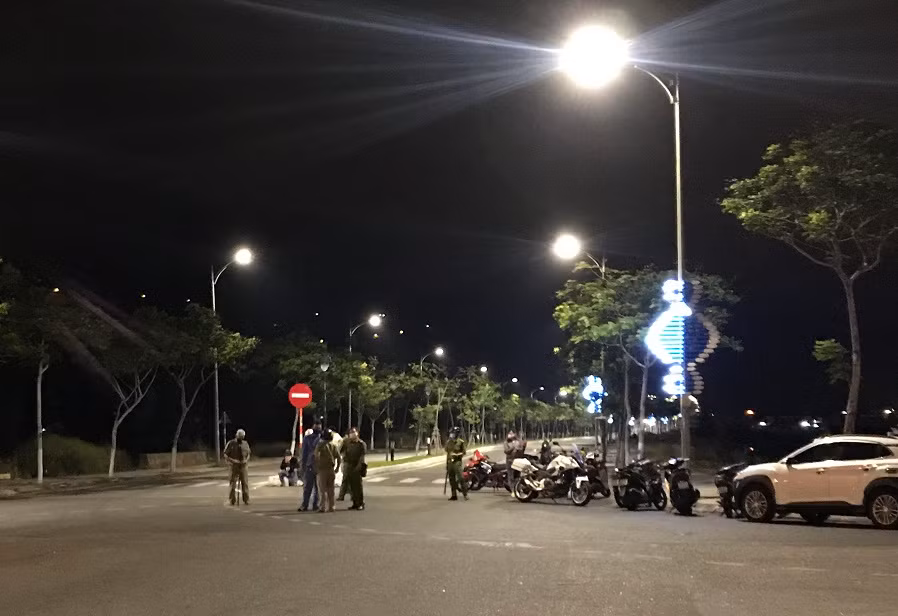 Đà Nẵng: 2 chiến sĩ cảnh sát hy sinh khi truy đuổi nhóm đua xe và cướp tài sản