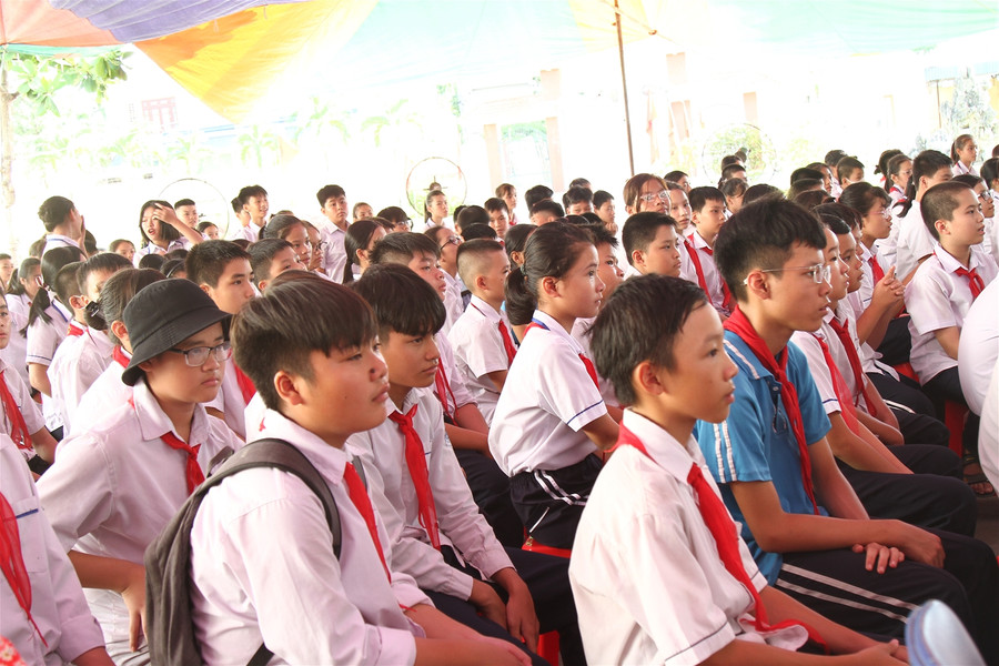 Dạy học STEM "Trao tri thức - Ươm tài năng" ảnh 1