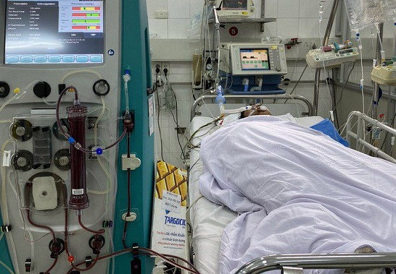Mong những tấm lòng chia sẻ một tình nguyện viên chống dịch Covid-19 gặp tai nạn nguy kịch ảnh 1 Mong những tấm lòng chia sẻ một tình nguyện viên chống dịch Covid-19 gặp tai nạn nguy kịch ảnh 1