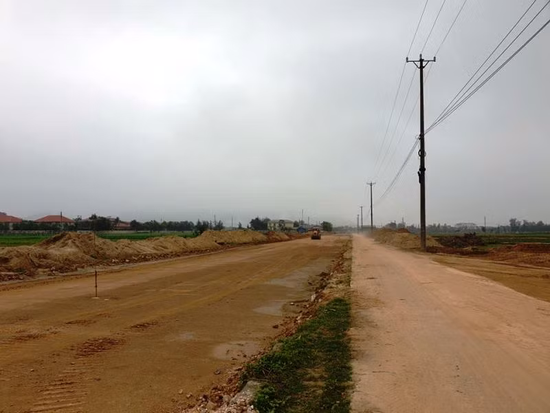 Bí thư huyện ủy Lộc Hà - Hà Tĩnh: Chỉ đạo xử lý nghiêm chủ đầu tư “buông lỏng” quản lý tại dự án 50 tỷ đồng ảnh 1