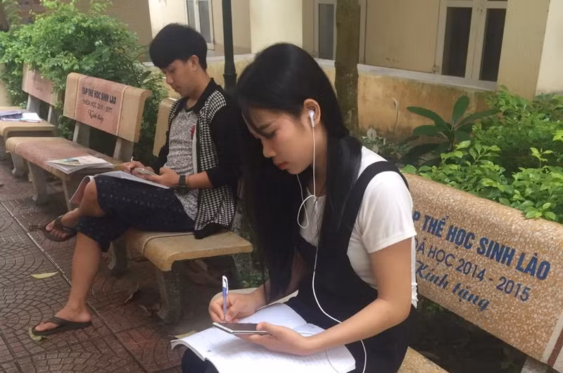 Linh hoạt đào tạo, đảm bảo an toàn cho lưu học sinh Lào trước dịch Covid-19 ảnh 2
