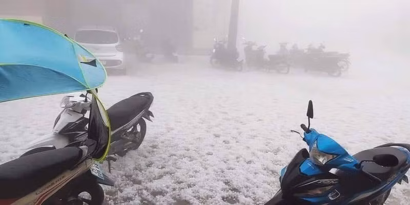 Lai Châu: Kỳ lạ hạt mưa đá giống hệt ảnh vi điện tử virus corona ảnh 3