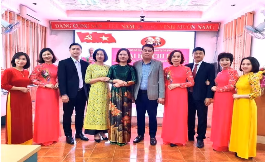 Đảng bộ Sở GD&ĐT Lạng Sơn: Dấu ấn một nhiệm kỳ ảnh 2