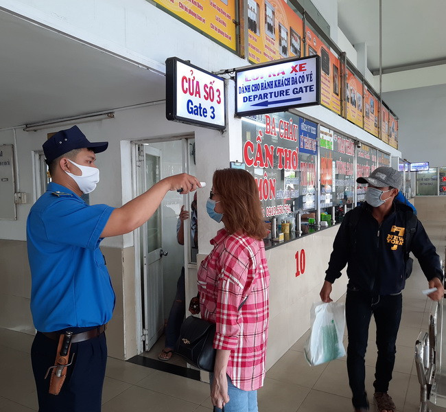 TP.HCM lập 62 chốt, trạm kiểm tra chống dịch Covid-19 ảnh 1 TP.HCM lập 62 chốt, trạm kiểm tra chống dịch Covid-19 ảnh 1