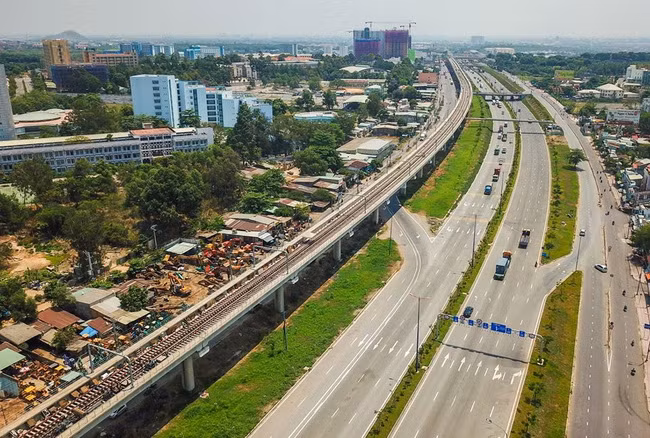Diện mạo TP.HCM qua tuyến metro số 1 đang tăng tốc về đích ảnh 16