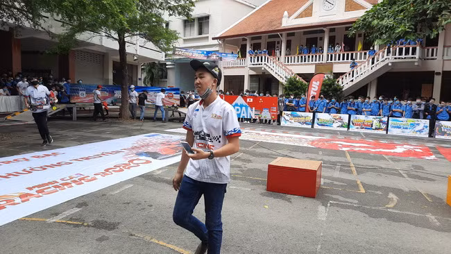 Kịch tính cuộc thi “Mini Car Racing 2020” ảnh 16