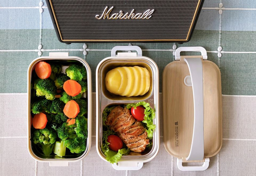 Bữa trưa cực kỳ bắt mắt, nhìn thôi đã ngon miệng của chàng trai 9X  Bữa trưa cực kỳ bắt mắt, nhìn thôi đã ngon miệng của chàng trai 9X