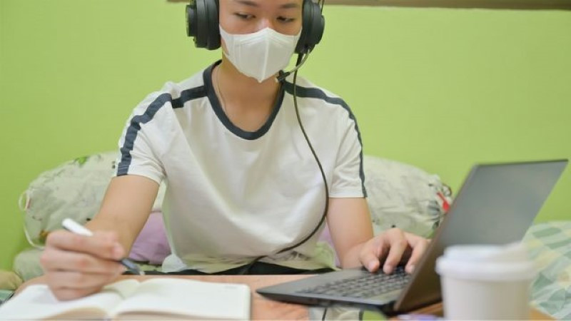 Hồng Kông (Trung Quốc): Học trực tuyến “liên thông” giúp sinh viên vượt khó thời Covid-19