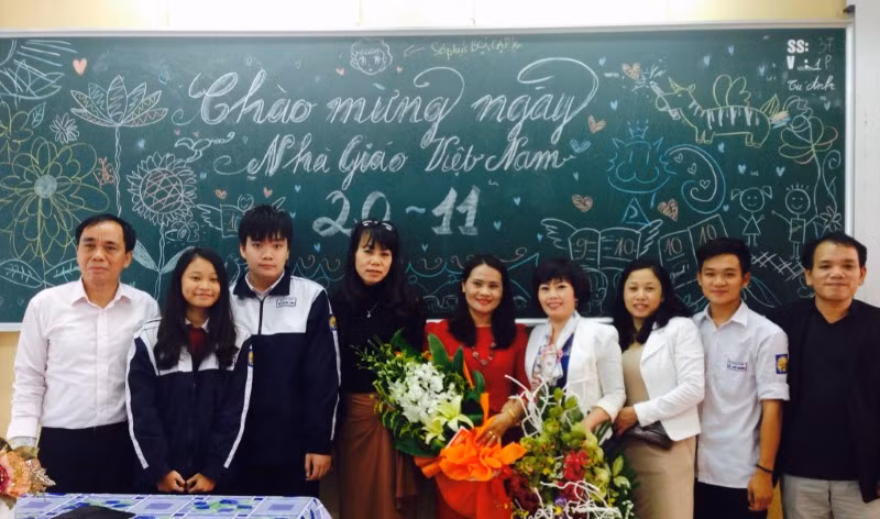 Nhà giáo Hà Nội chia sẻ bí quyết sống hạnh phúc ảnh 1