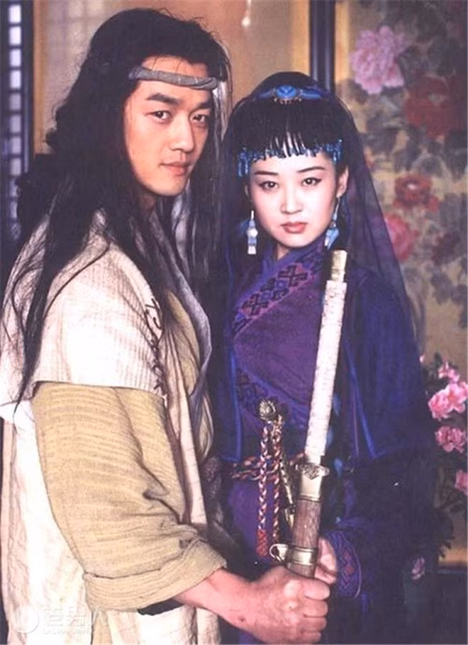 4 sai lầm trong đời của lãng tử Lệnh Hồ Xung trong Tiếu ngạo giang hồ ảnh 1