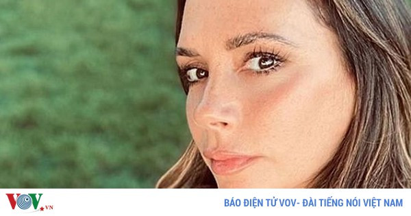 Vì sao "ngồi chơi không", Victoria Beckham cũng kiếm được 1,2 triệu USD  Vì sao "ngồi chơi không", Victoria Beckham cũng kiếm được 1,2 triệu USD