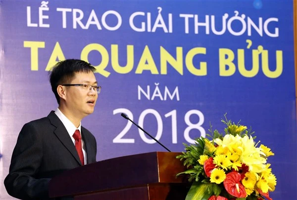 Giảng viên nhận giải thưởng Tạ Quang Bửu: Nặng lòng với bữa ăn của người bệnh