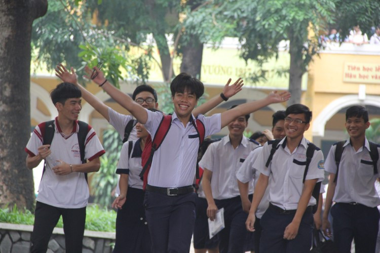 Mùa dịch Covid-19: Cơ hội rèn học sinh năng lực thích nghi