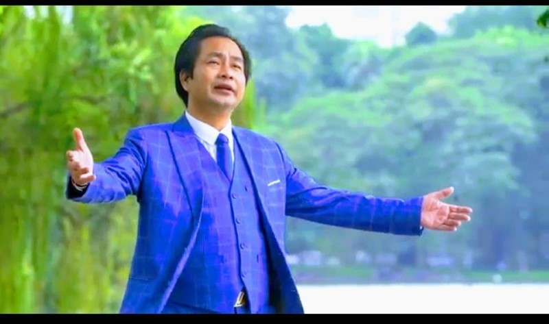 Đại tá, nhạc sĩ, NSƯT Minh Quang: Người hai trong một
