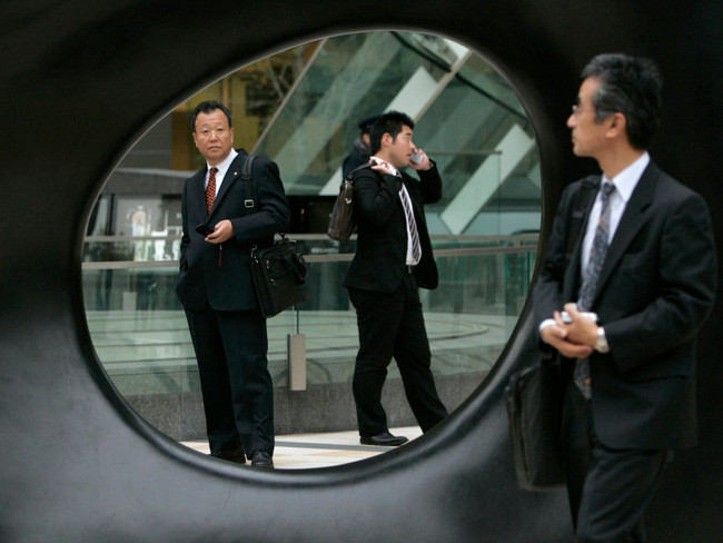 Bị sếp thẳng tay đuổi việc sau khi nhờ đi mua thuốc, nam nhân viên ngỡ ngàng khi biết lý do Bị sếp thẳng tay đuổi việc sau khi nhờ đi mua thuốc, nam nhân viên ngỡ ngàng khi biết lý do